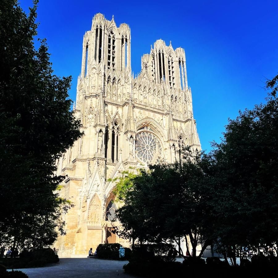 Augustins Appartement T2 Lumineux Proche Cathedrale Reims Exteriör bild